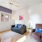 Apartamento Precioso Soleado, Con Piscina, Cerca Del Mar *
