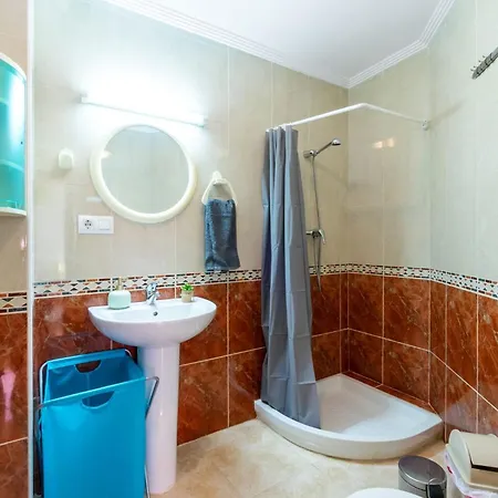 Precioso Soleado, Con Piscina, Cerca Del Mar *