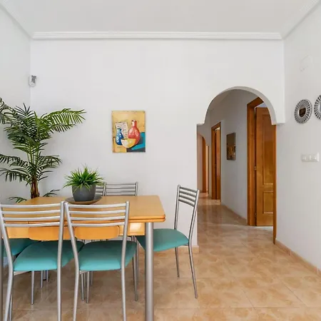 Precioso Soleado, Con Piscina, Cerca Del Mar *