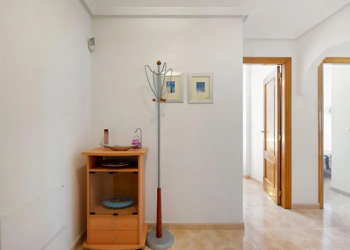 Precioso Soleado, Con Piscina, Cerca Del Mar Daire Torrevieja